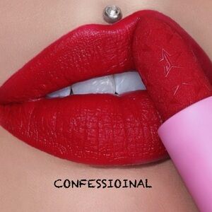 NIB Jeffree Star Confessional Velvet Trap Lipstick